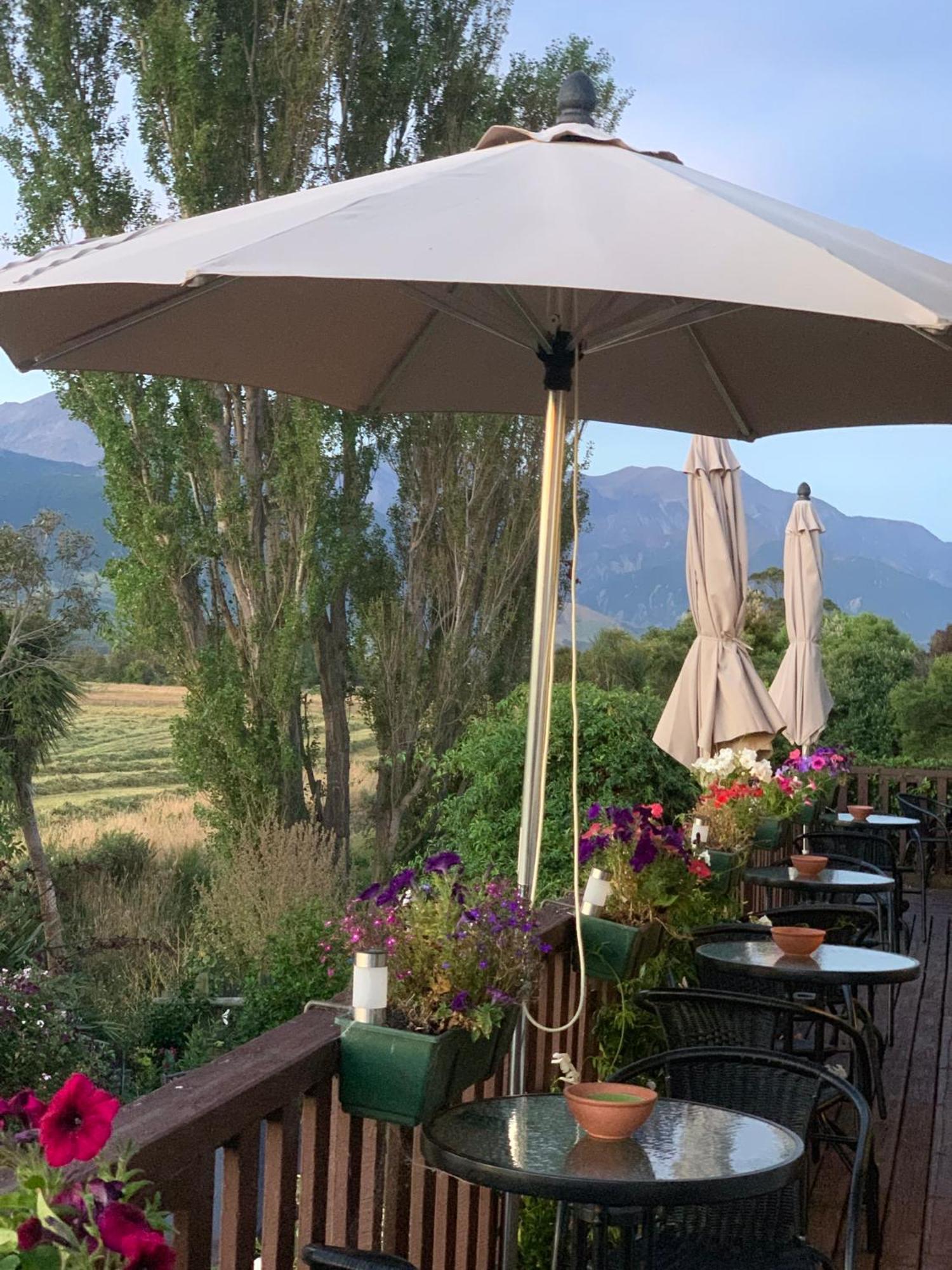 Brook House B&B & Cottages Kaikoura Esterno foto